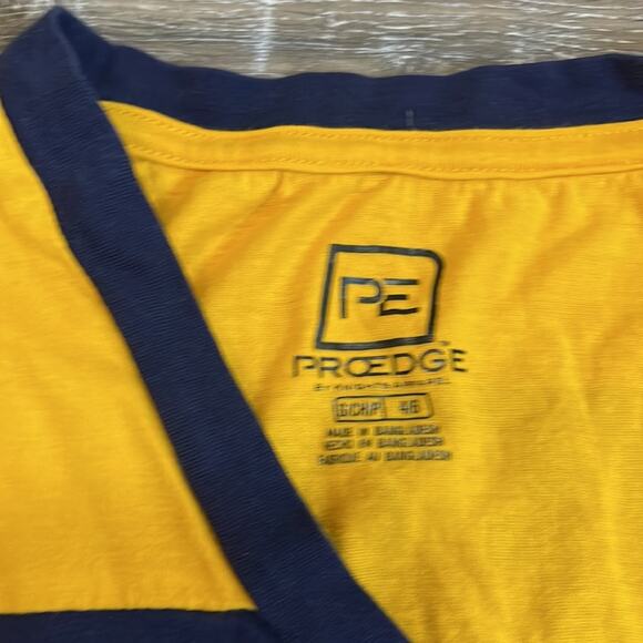 Nashville Predators Yellow and Blue Weber #6 T-Shirt Women’s Size Small - Picture 4 of 4